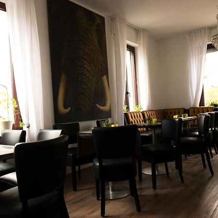 Lazarus Hotel & Restaurant リューデンシャイト エクステリア 写真